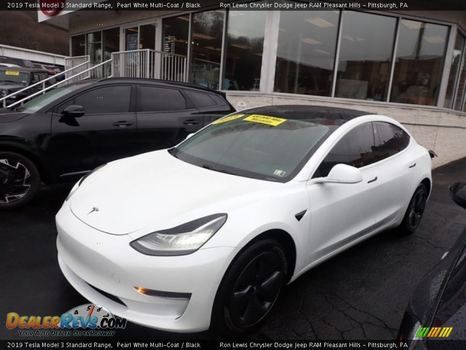 2019 Tesla Model 3 Standard Range Pearl White Multi-Coat / Black Photo #2