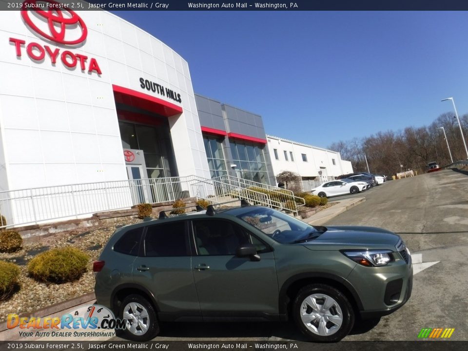 2019 Subaru Forester 2.5i Jasper Green Metallic / Gray Photo #2