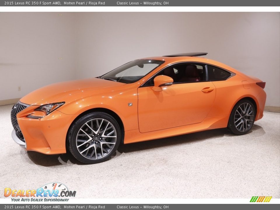 Front 3/4 View of 2015 Lexus RC 350 F Sport AWD Photo #3