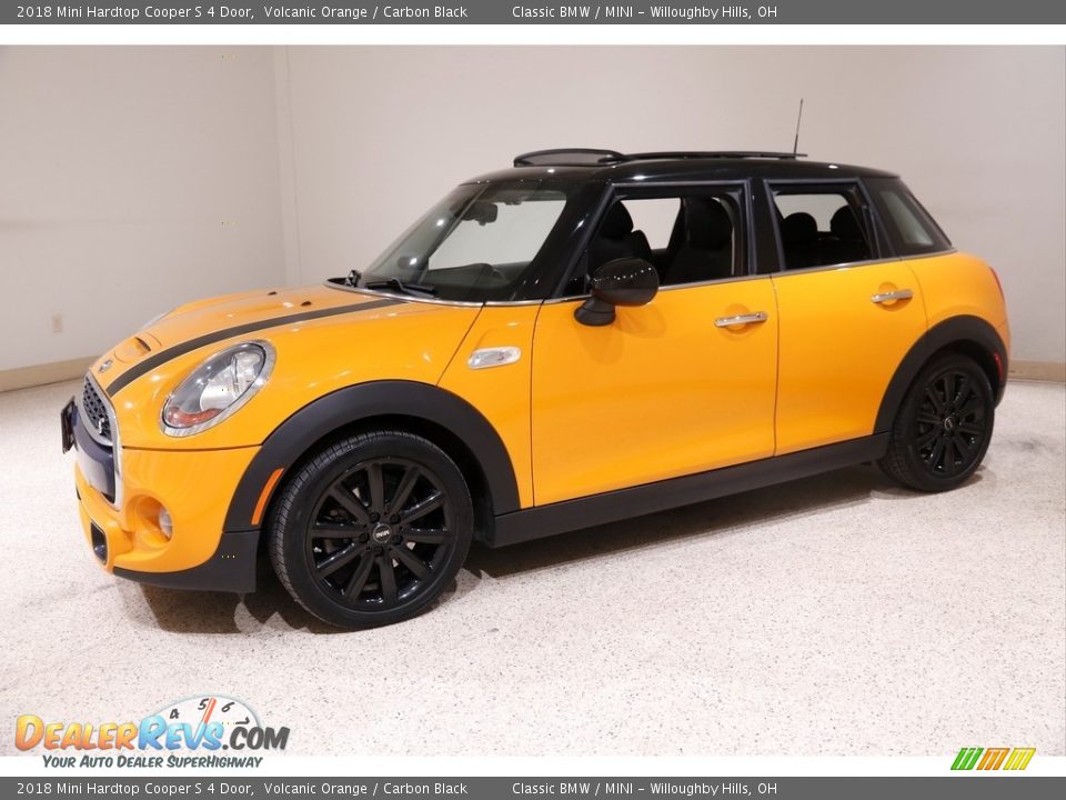 2018 Mini Hardtop Cooper S 4 Door Volcanic Orange / Carbon Black Photo #3