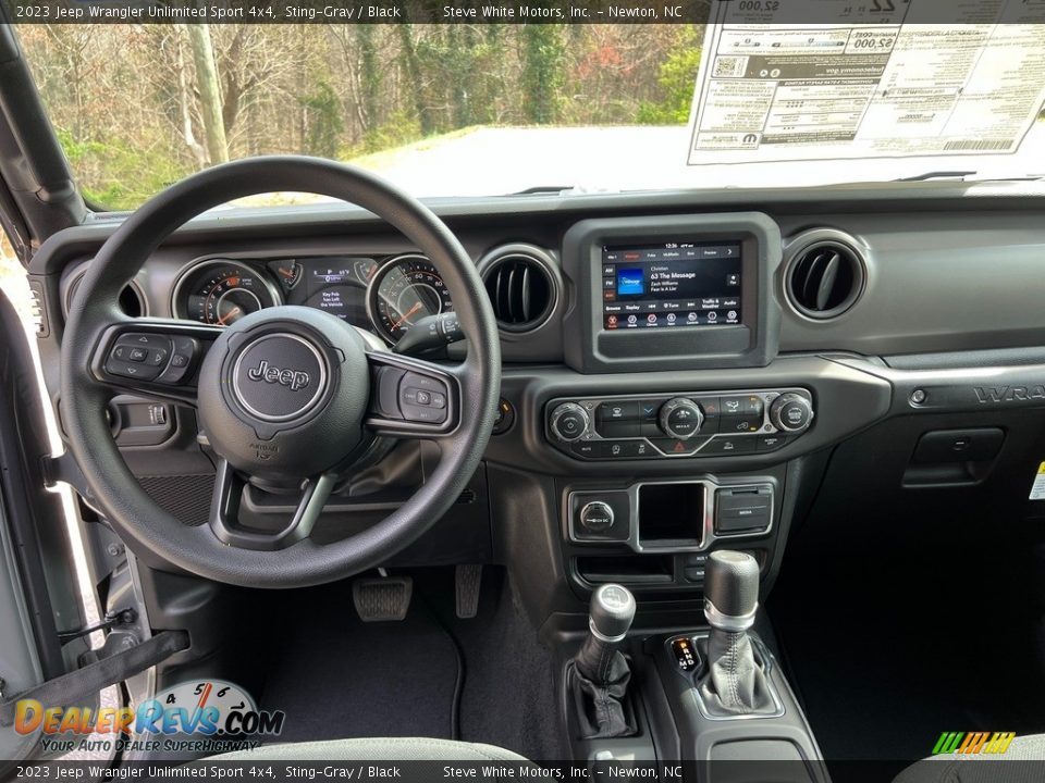 2023 Jeep Wrangler Unlimited Sport 4x4 Sting-Gray / Black Photo #17