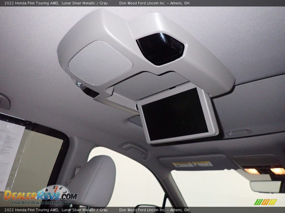 2022 Honda Pilot Touring AWD Lunar Silver Metallic / Gray Photo #2