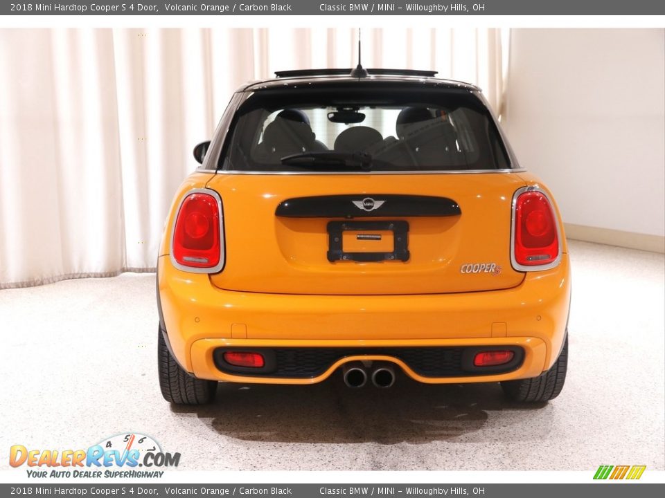 2018 Mini Hardtop Cooper S 4 Door Volcanic Orange / Carbon Black Photo #18