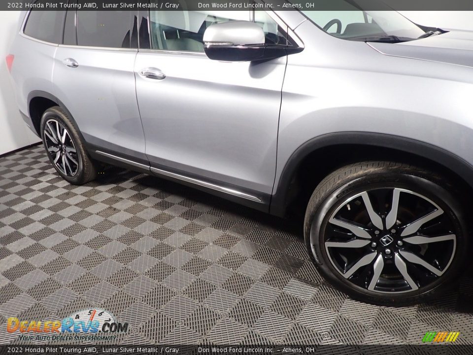 2022 Honda Pilot Touring AWD Lunar Silver Metallic / Gray Photo #7