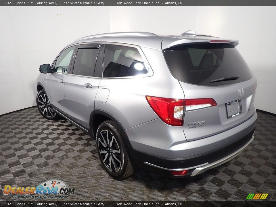 2022 Honda Pilot Touring AWD Lunar Silver Metallic / Gray Photo #15