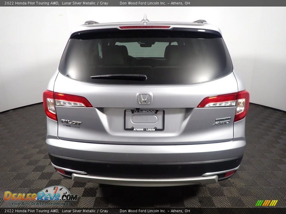 2022 Honda Pilot Touring AWD Lunar Silver Metallic / Gray Photo #16