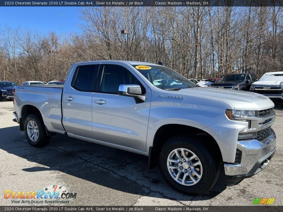 2020 Chevrolet Silverado 1500 LT Double Cab 4x4 Silver Ice Metallic / Jet Black Photo #4