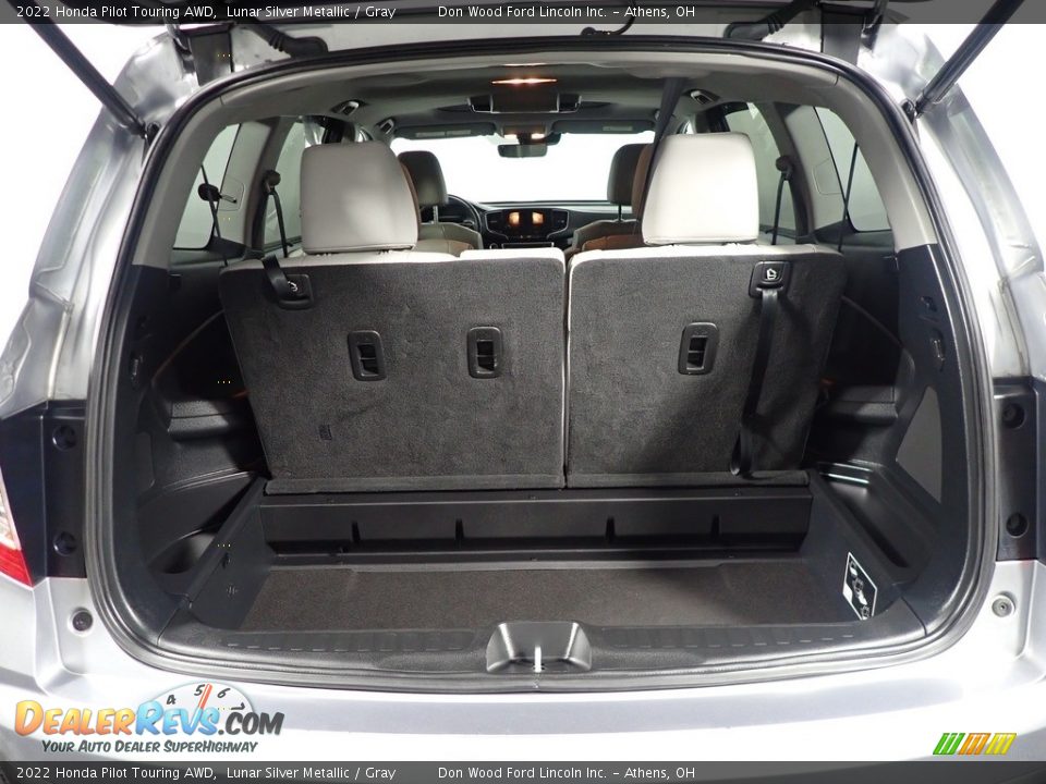 2022 Honda Pilot Touring AWD Lunar Silver Metallic / Gray Photo #19