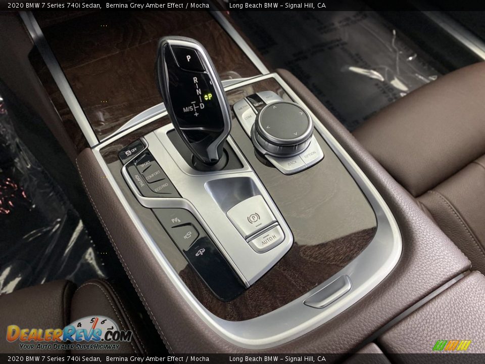 2020 BMW 7 Series 740i Sedan Shifter Photo #25