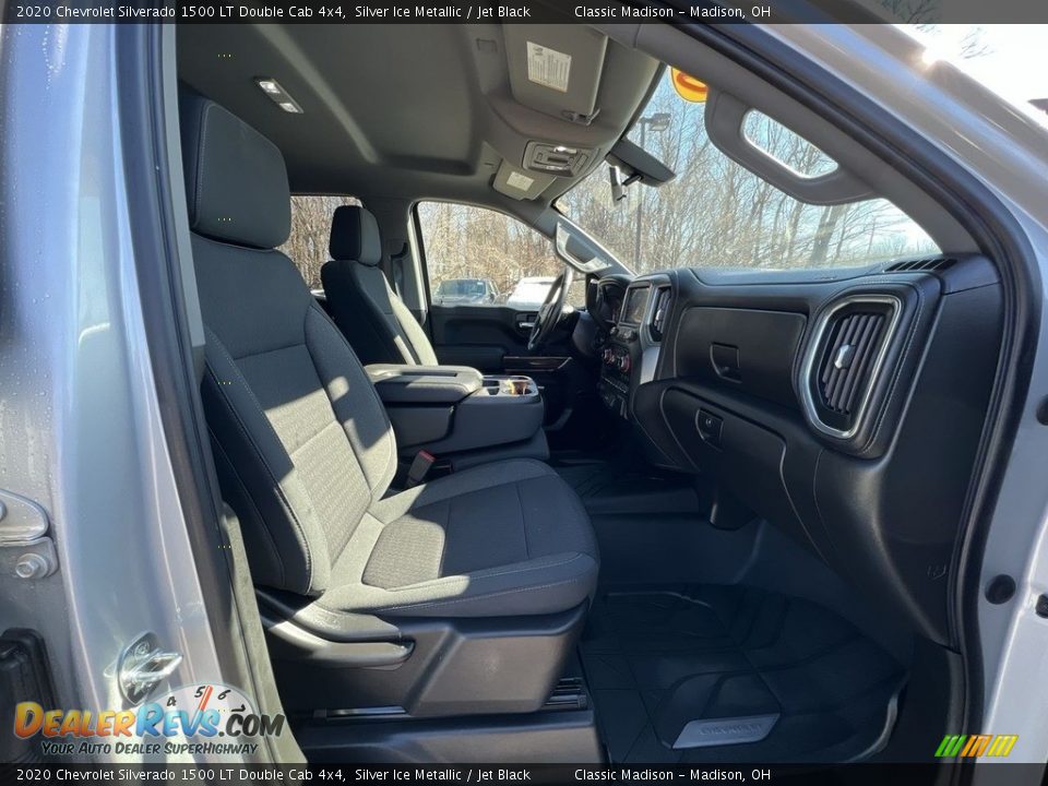 2020 Chevrolet Silverado 1500 LT Double Cab 4x4 Silver Ice Metallic / Jet Black Photo #18