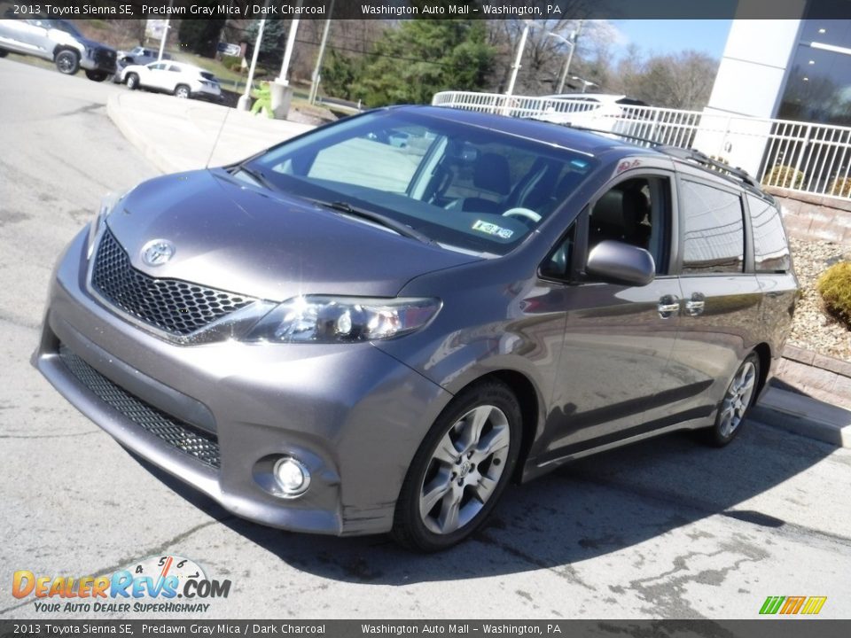 2013 Toyota Sienna SE Predawn Gray Mica / Dark Charcoal Photo #12