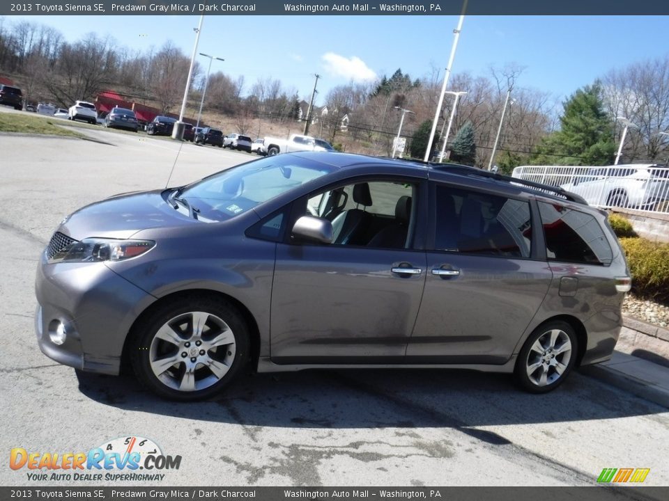 2013 Toyota Sienna SE Predawn Gray Mica / Dark Charcoal Photo #13