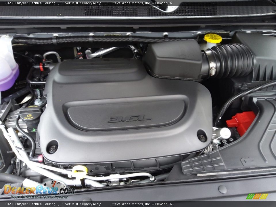 2023 Chrysler Pacifica Touring L 3.6 Liter DOHC 24-Valve VVT Pentastar V6 Engine Photo #9