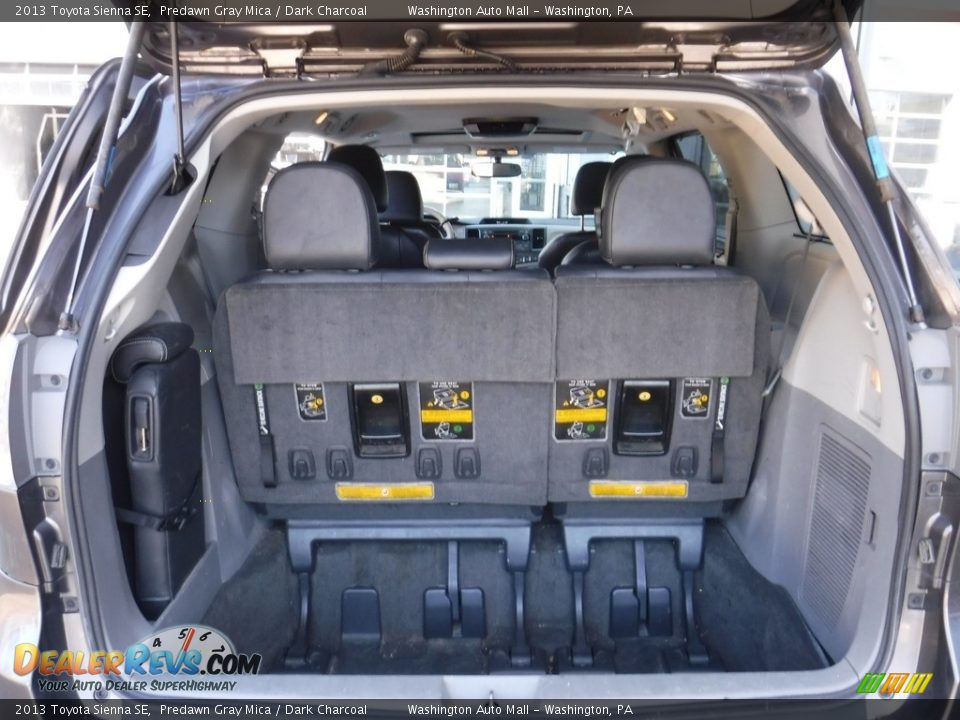 2013 Toyota Sienna SE Predawn Gray Mica / Dark Charcoal Photo #28