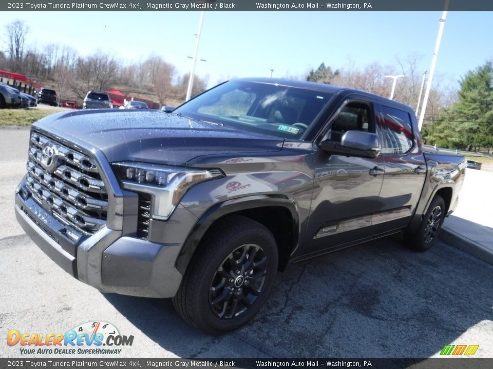 2023 Toyota Tundra Platinum CrewMax 4x4 Magnetic Gray Metallic / Black Photo #14