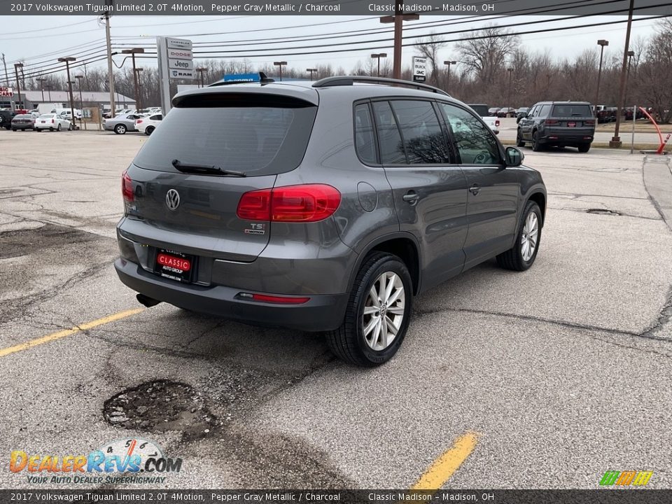 2017 Volkswagen Tiguan Limited 2.0T 4Motion Pepper Gray Metallic / Charcoal Photo #8