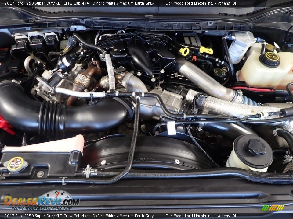 2017 Ford F250 Super Duty XLT Crew Cab 4x4 Oxford White / Medium Earth Gray Photo #7