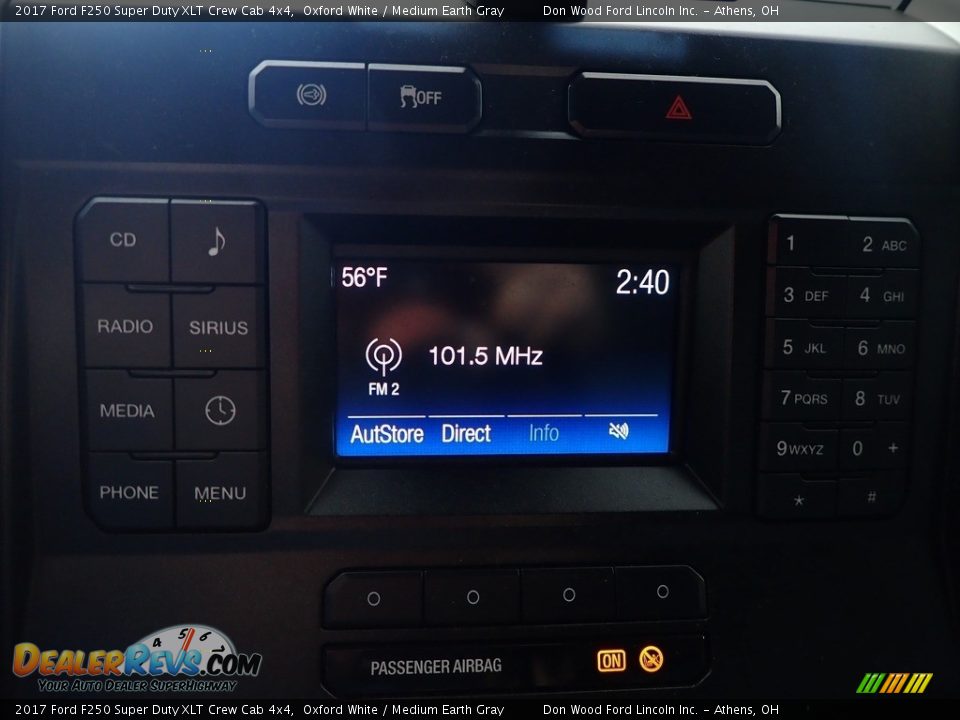 2017 Ford F250 Super Duty XLT Crew Cab 4x4 Oxford White / Medium Earth Gray Photo #23