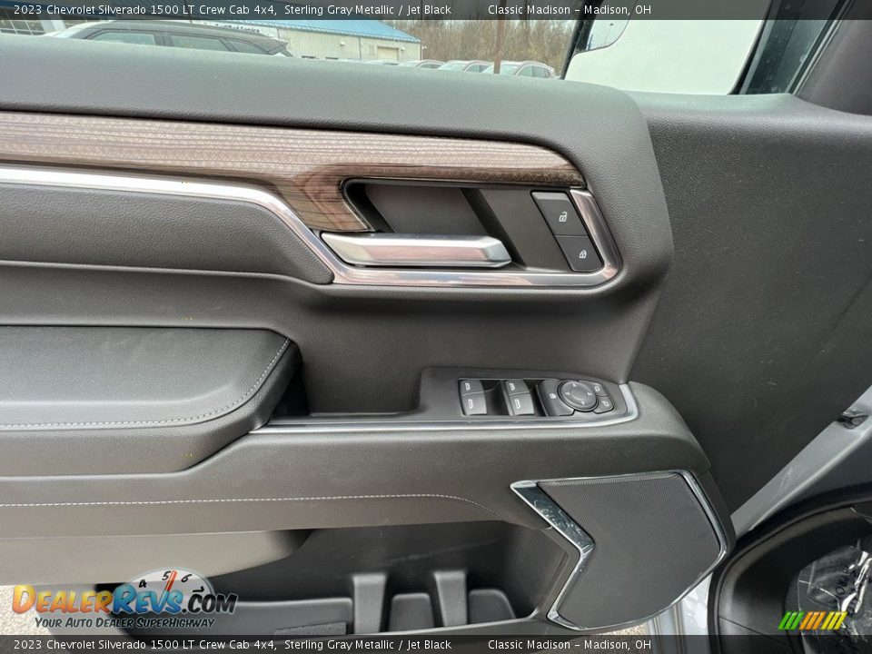 2023 Chevrolet Silverado 1500 LT Crew Cab 4x4 Sterling Gray Metallic / Jet Black Photo #8