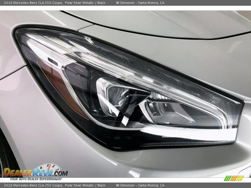 2019 Mercedes-Benz CLA 250 Coupe Polar Silver Metallic / Black Photo #32