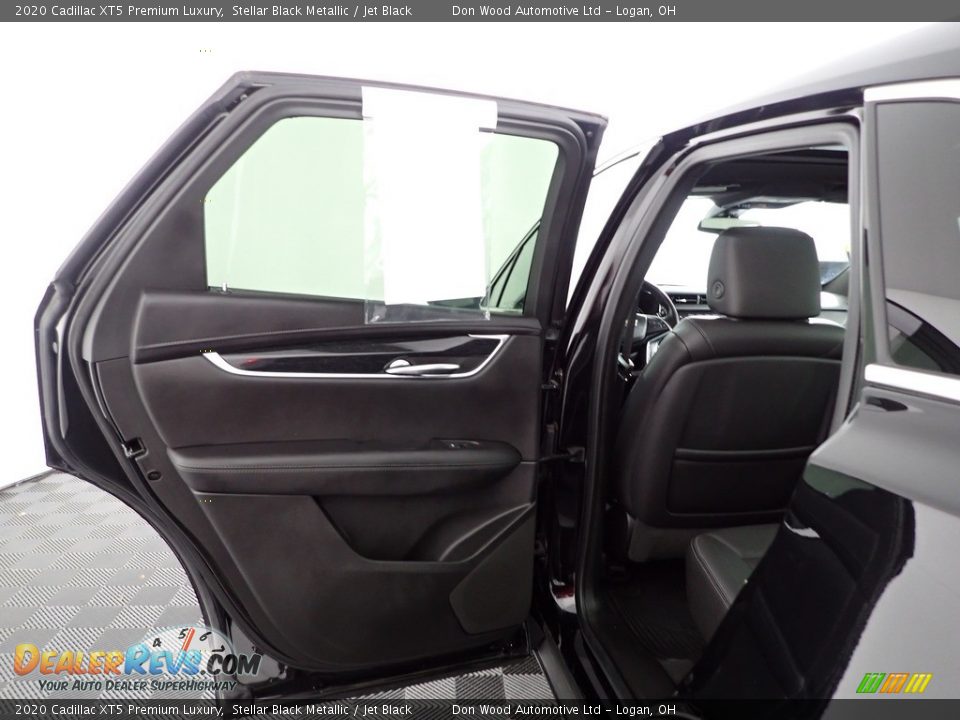 2020 Cadillac XT5 Premium Luxury Stellar Black Metallic / Jet Black Photo #25