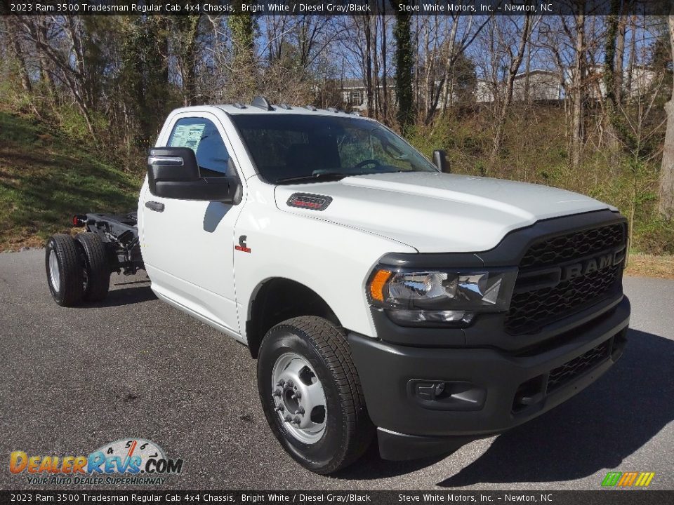 2023 Ram 3500 Tradesman Regular Cab 4x4 Chassis Bright White / Diesel Gray/Black Photo #5