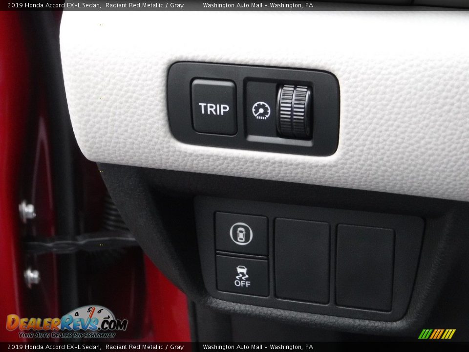 2019 Honda Accord EX-L Sedan Radiant Red Metallic / Gray Photo #19