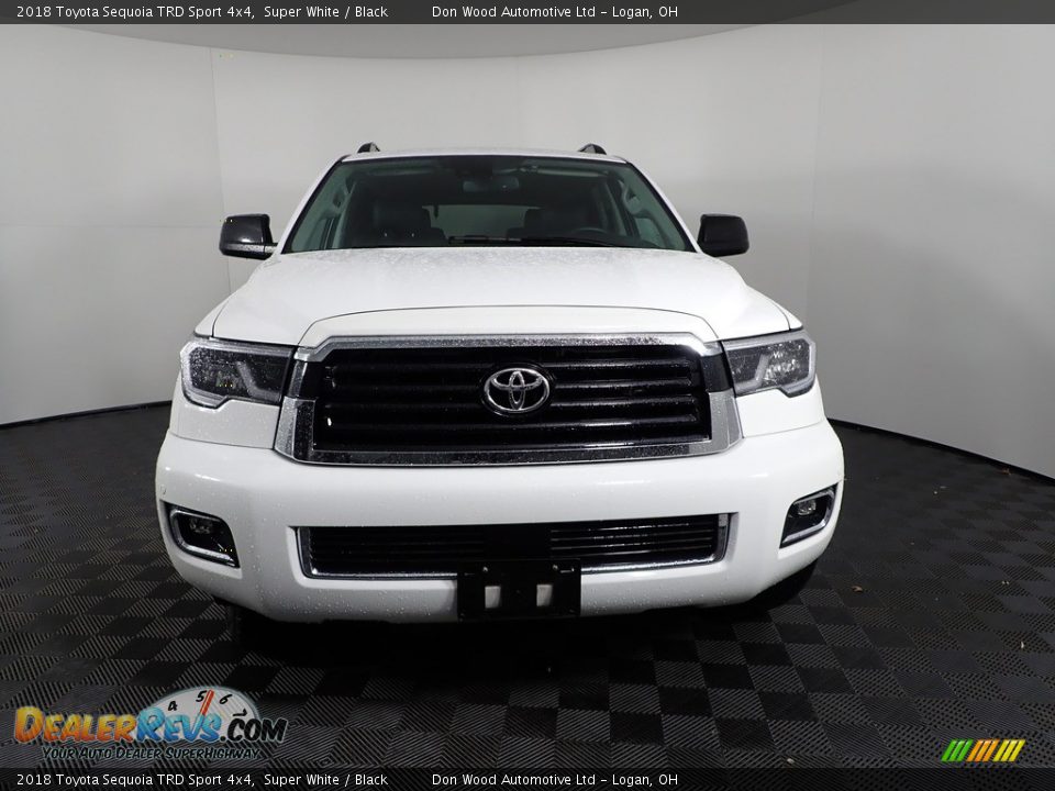 2018 Toyota Sequoia TRD Sport 4x4 Super White / Black Photo #6