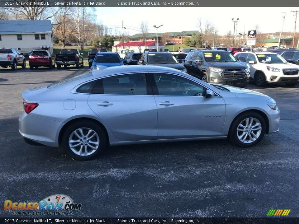 2017 Chevrolet Malibu LT Silver Ice Metallic / Jet Black Photo #6