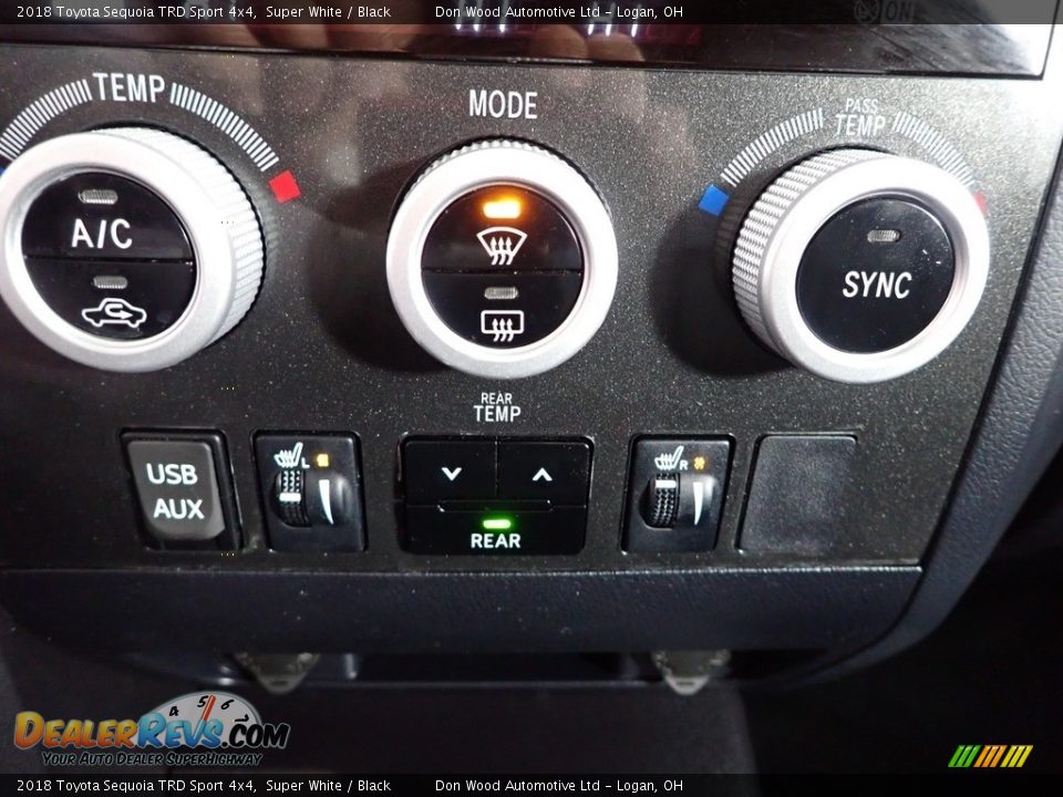2018 Toyota Sequoia TRD Sport 4x4 Super White / Black Photo #21