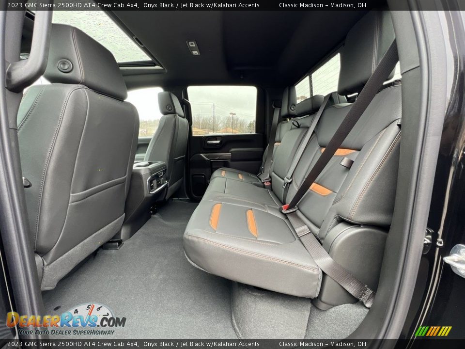 2023 GMC Sierra 2500HD AT4 Crew Cab 4x4 Onyx Black / Jet Black w/Kalahari Accents Photo #17