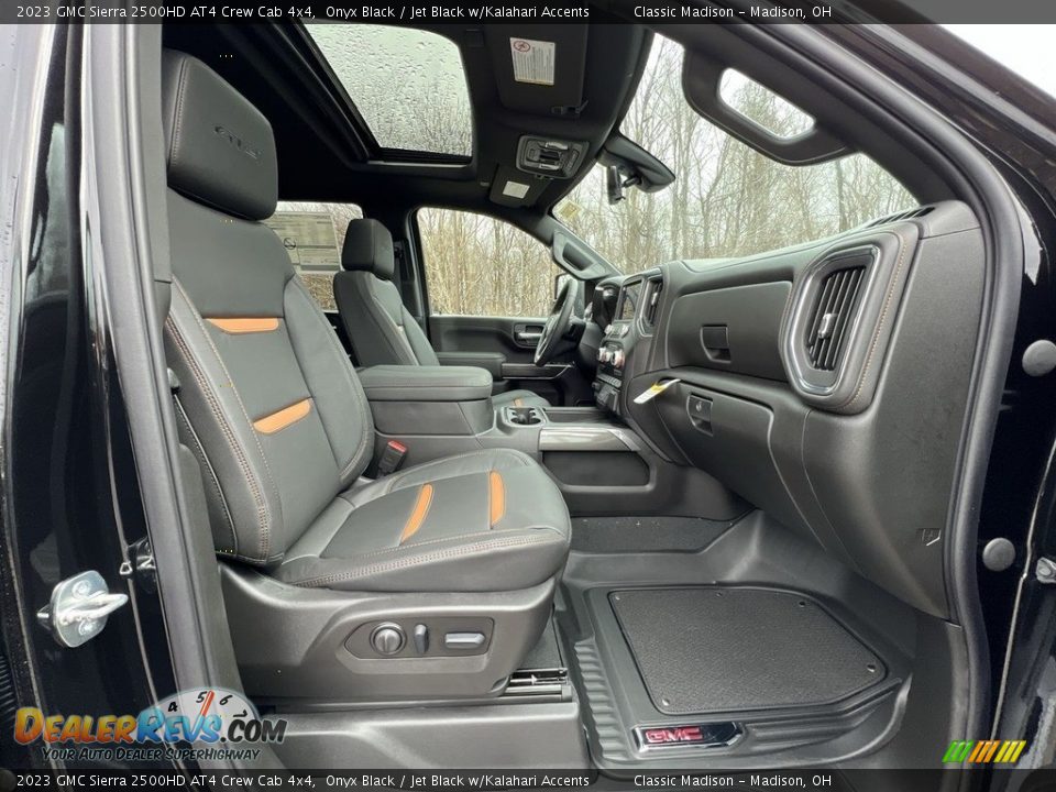 2023 GMC Sierra 2500HD AT4 Crew Cab 4x4 Onyx Black / Jet Black w/Kalahari Accents Photo #19