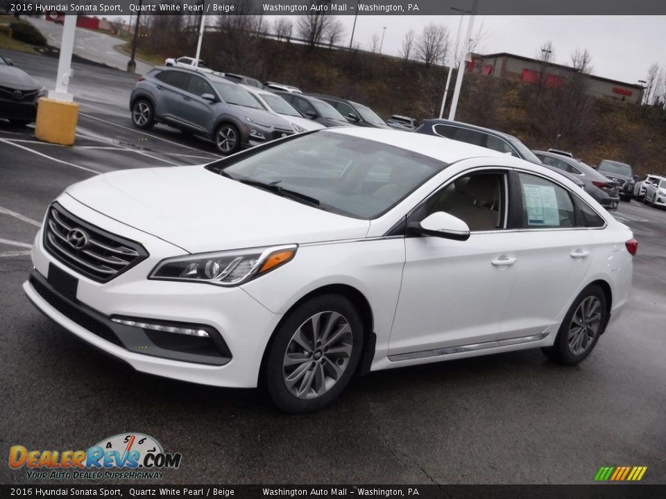 2016 Hyundai Sonata Sport Quartz White Pearl / Beige Photo #4