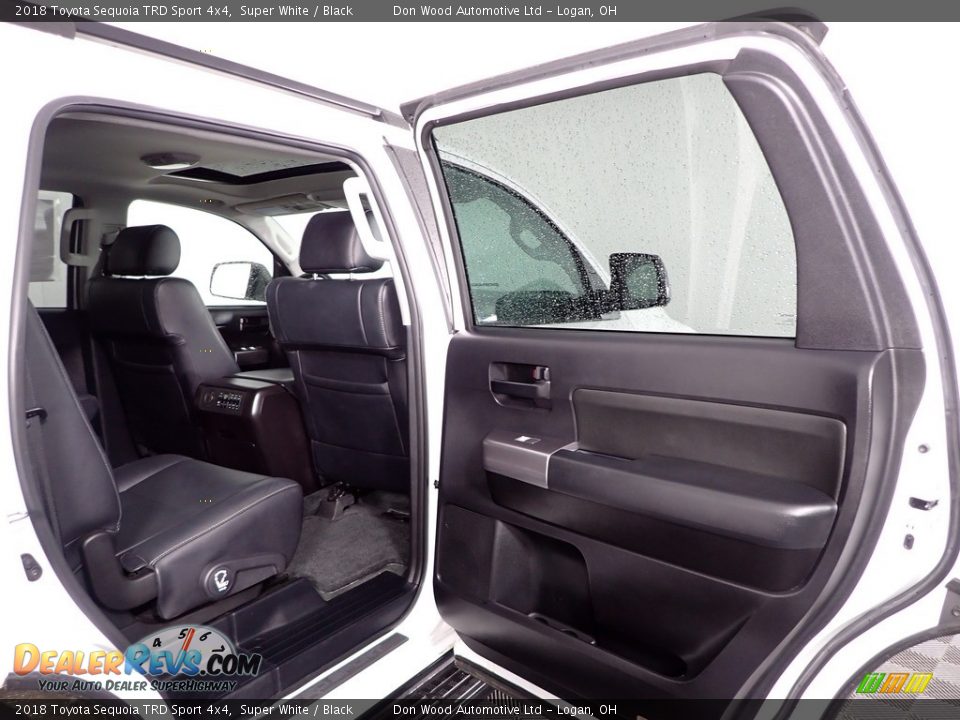 2018 Toyota Sequoia TRD Sport 4x4 Super White / Black Photo #32