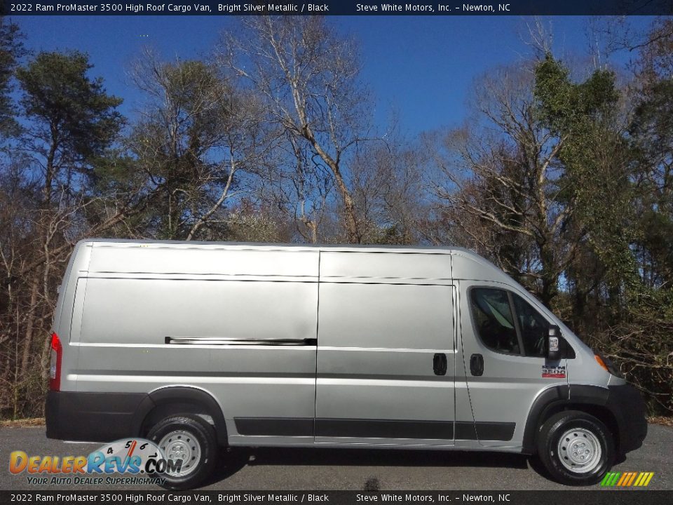 2022 Ram ProMaster 3500 High Roof Cargo Van Bright Silver Metallic / Black Photo #5