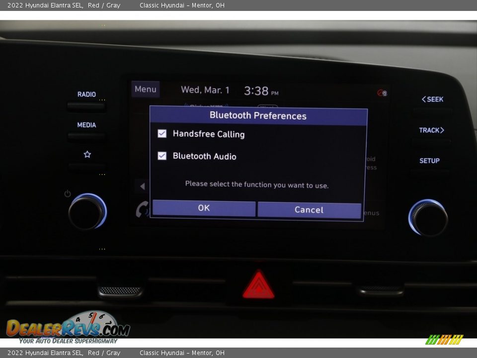 2022 Hyundai Elantra SEL Red / Gray Photo #11