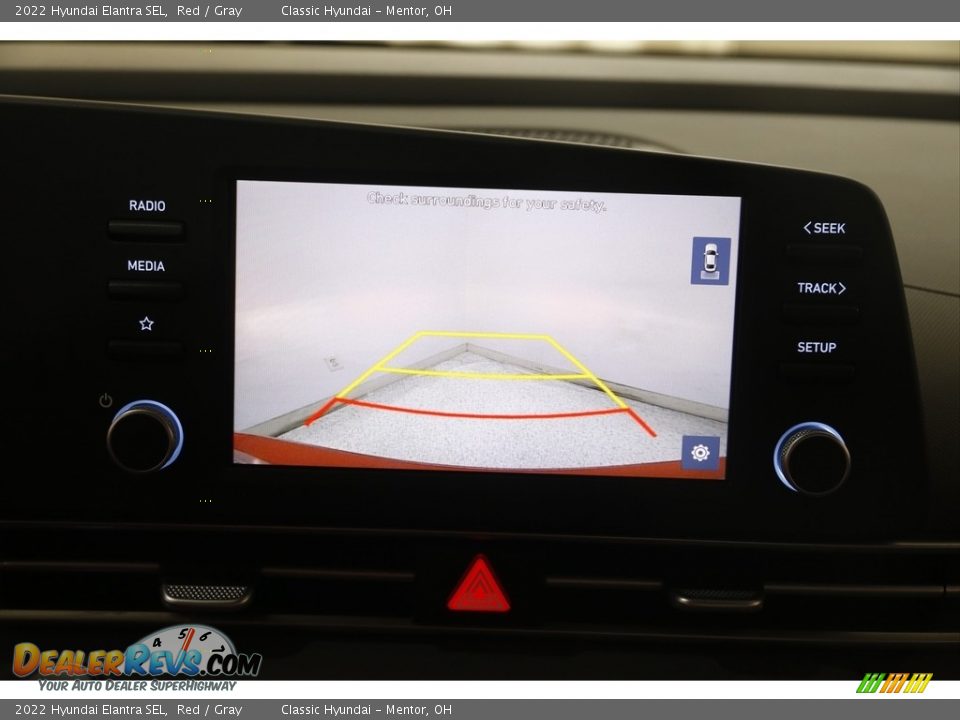 2022 Hyundai Elantra SEL Red / Gray Photo #12