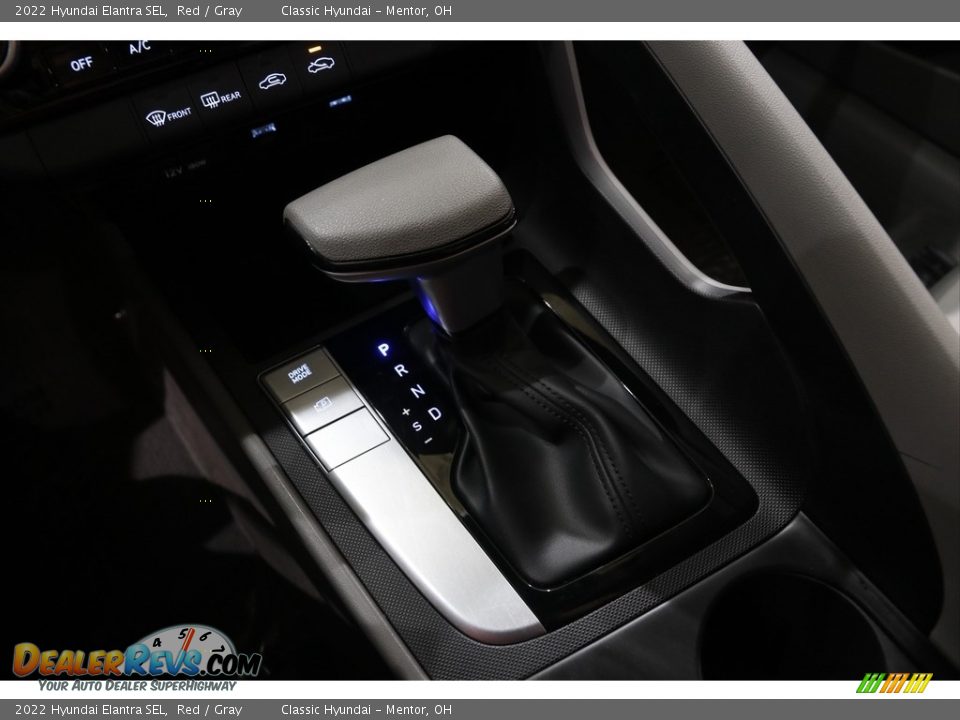 2022 Hyundai Elantra SEL Red / Gray Photo #14