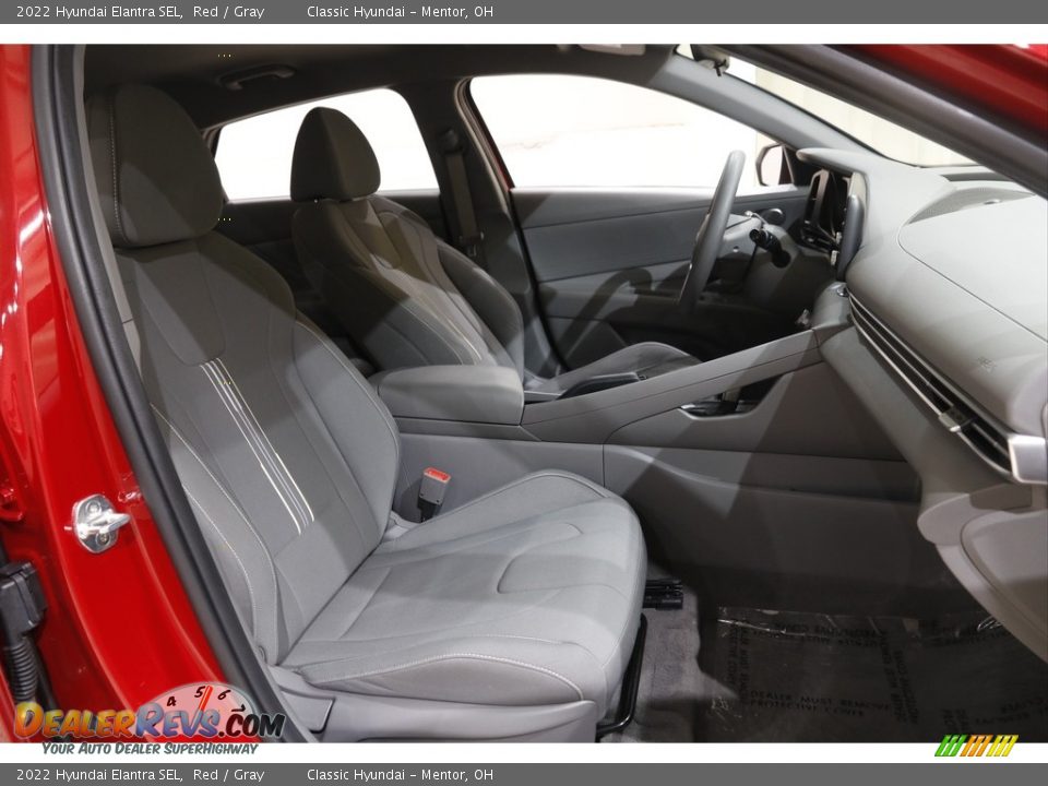 2022 Hyundai Elantra SEL Red / Gray Photo #15