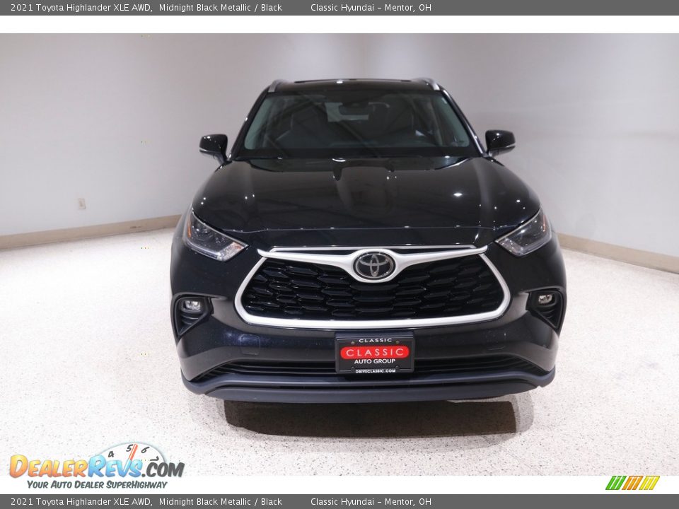 2021 Toyota Highlander XLE AWD Midnight Black Metallic / Black Photo #2
