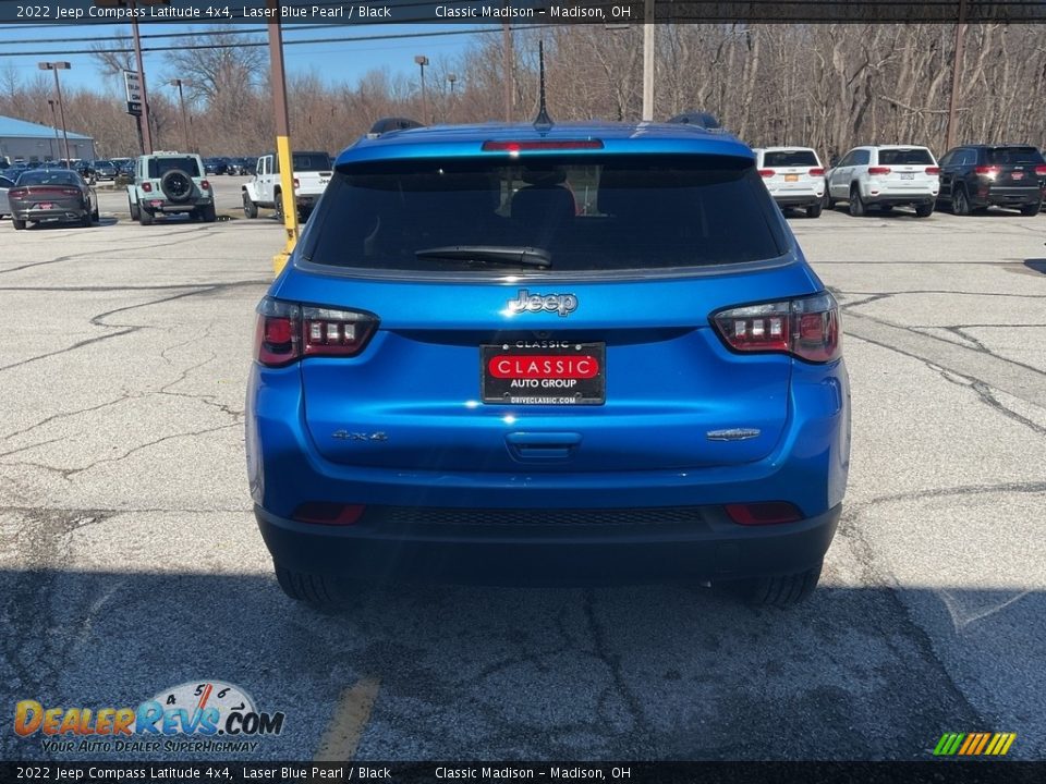 2022 Jeep Compass Latitude 4x4 Laser Blue Pearl / Black Photo #11
