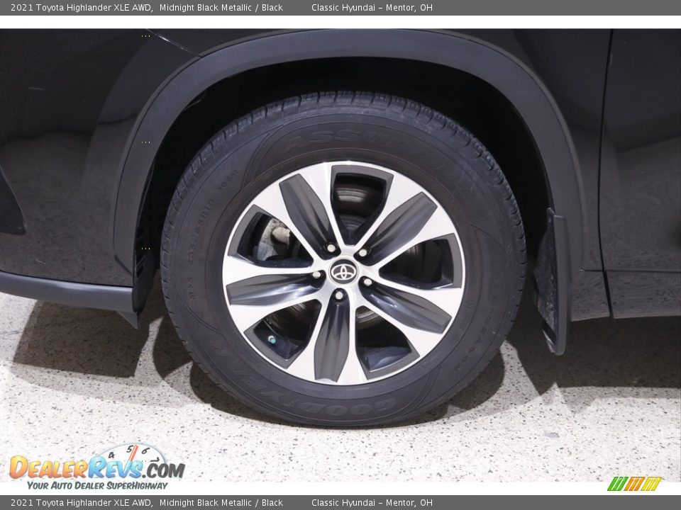 2021 Toyota Highlander XLE AWD Midnight Black Metallic / Black Photo #21