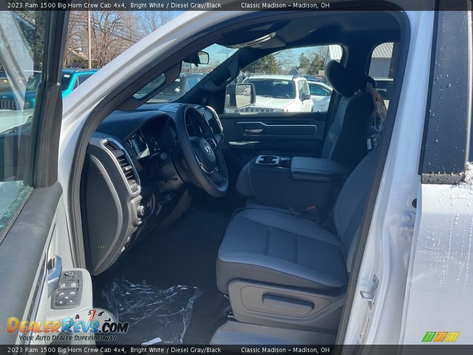 2023 Ram 1500 Big Horn Crew Cab 4x4 Bright White / Diesel Gray/Black Photo #2