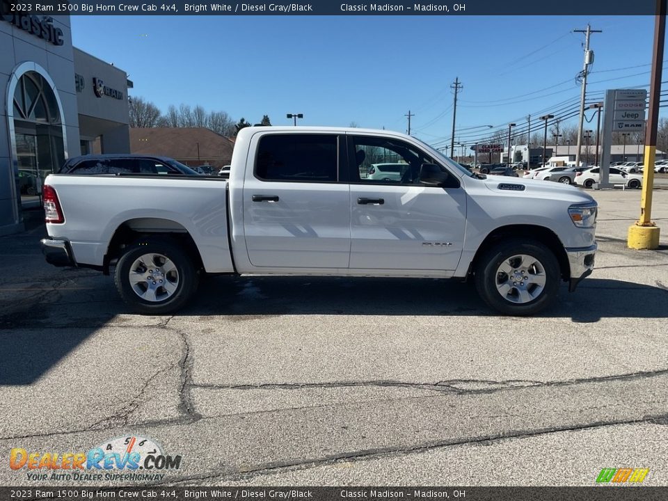2023 Ram 1500 Big Horn Crew Cab 4x4 Bright White / Diesel Gray/Black Photo #9