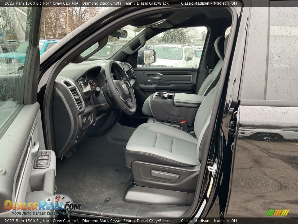 2023 Ram 1500 Big Horn Crew Cab 4x4 Diamond Black Crystal Pearl / Diesel Gray/Black Photo #2