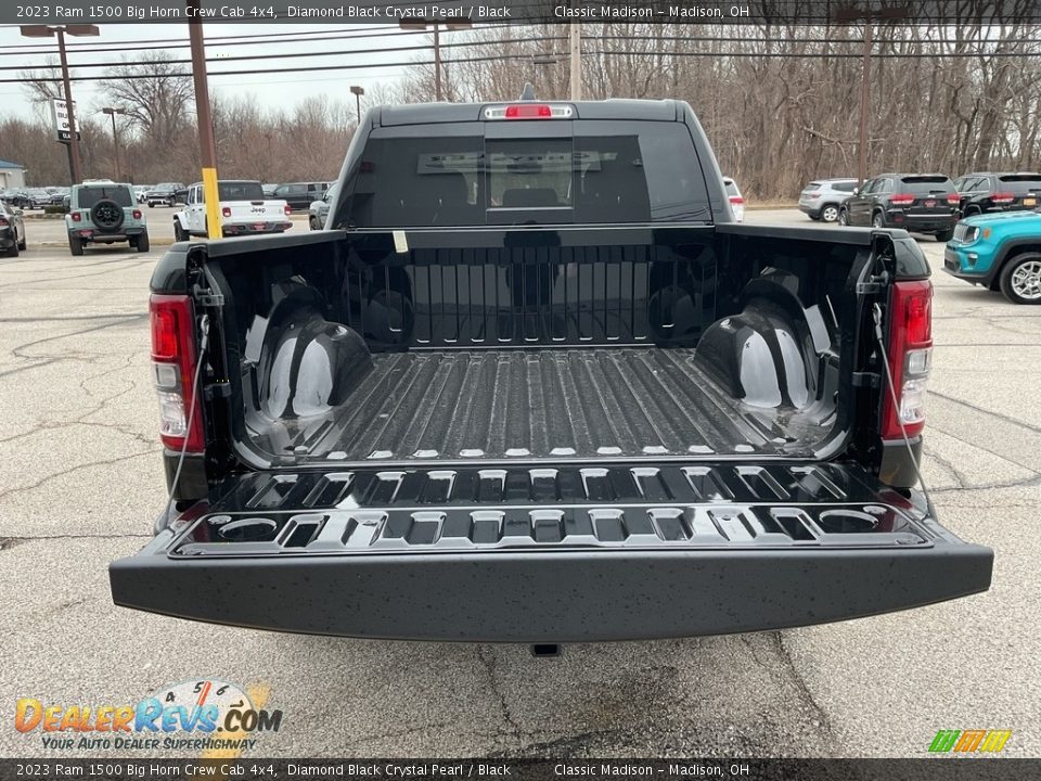 2023 Ram 1500 Big Horn Crew Cab 4x4 Diamond Black Crystal Pearl / Black Photo #12
