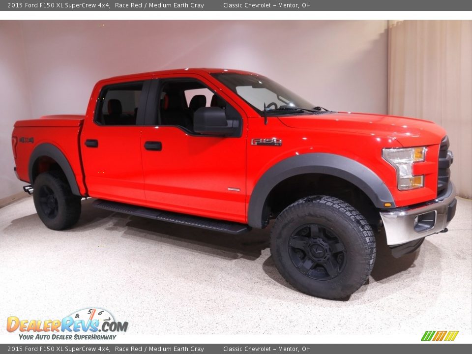 2015 Ford F150 XL SuperCrew 4x4 Race Red / Medium Earth Gray Photo #1