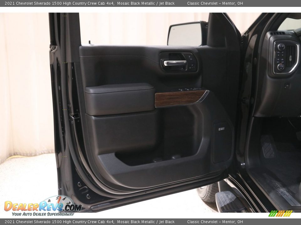 2021 Chevrolet Silverado 1500 High Country Crew Cab 4x4 Mosaic Black Metallic / Jet Black Photo #4