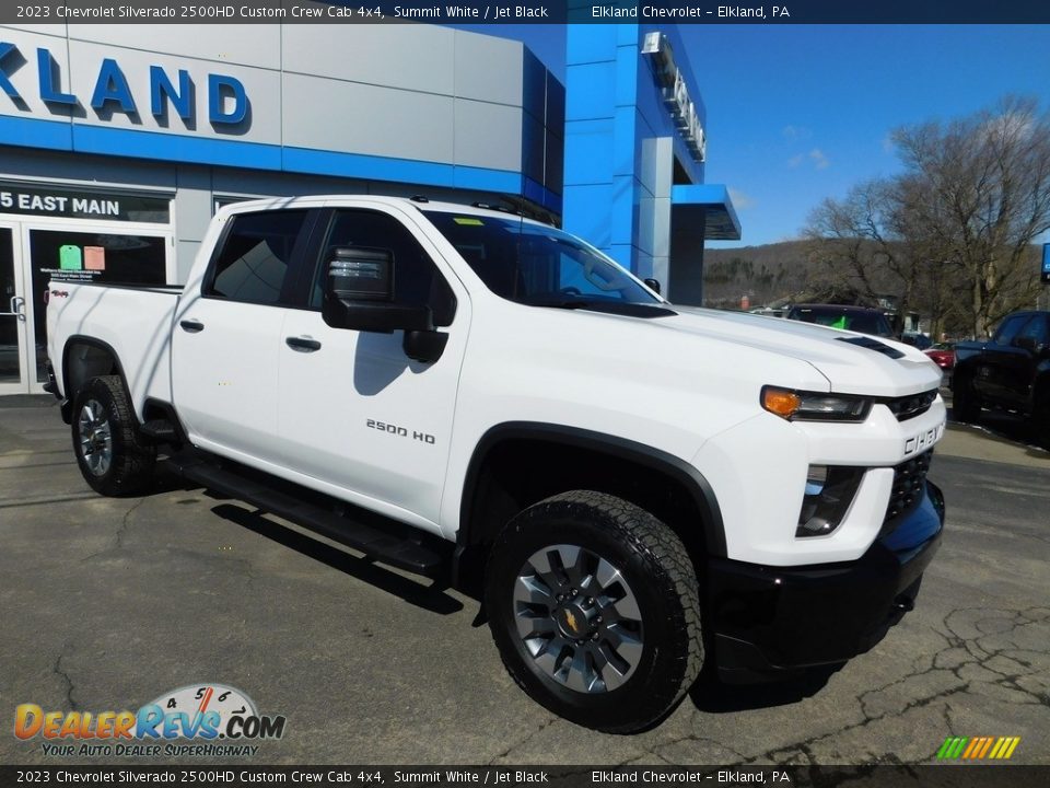 2023 Chevrolet Silverado 2500HD Custom Crew Cab 4x4 Summit White / Jet Black Photo #5