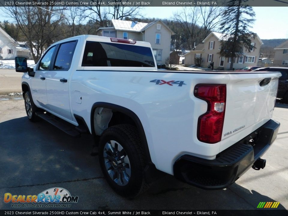 2023 Chevrolet Silverado 2500HD Custom Crew Cab 4x4 Summit White / Jet Black Photo #10